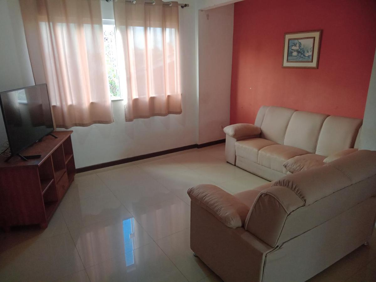 Apts E Suites Em Stella Maris Salvador Ngoại thất bức ảnh