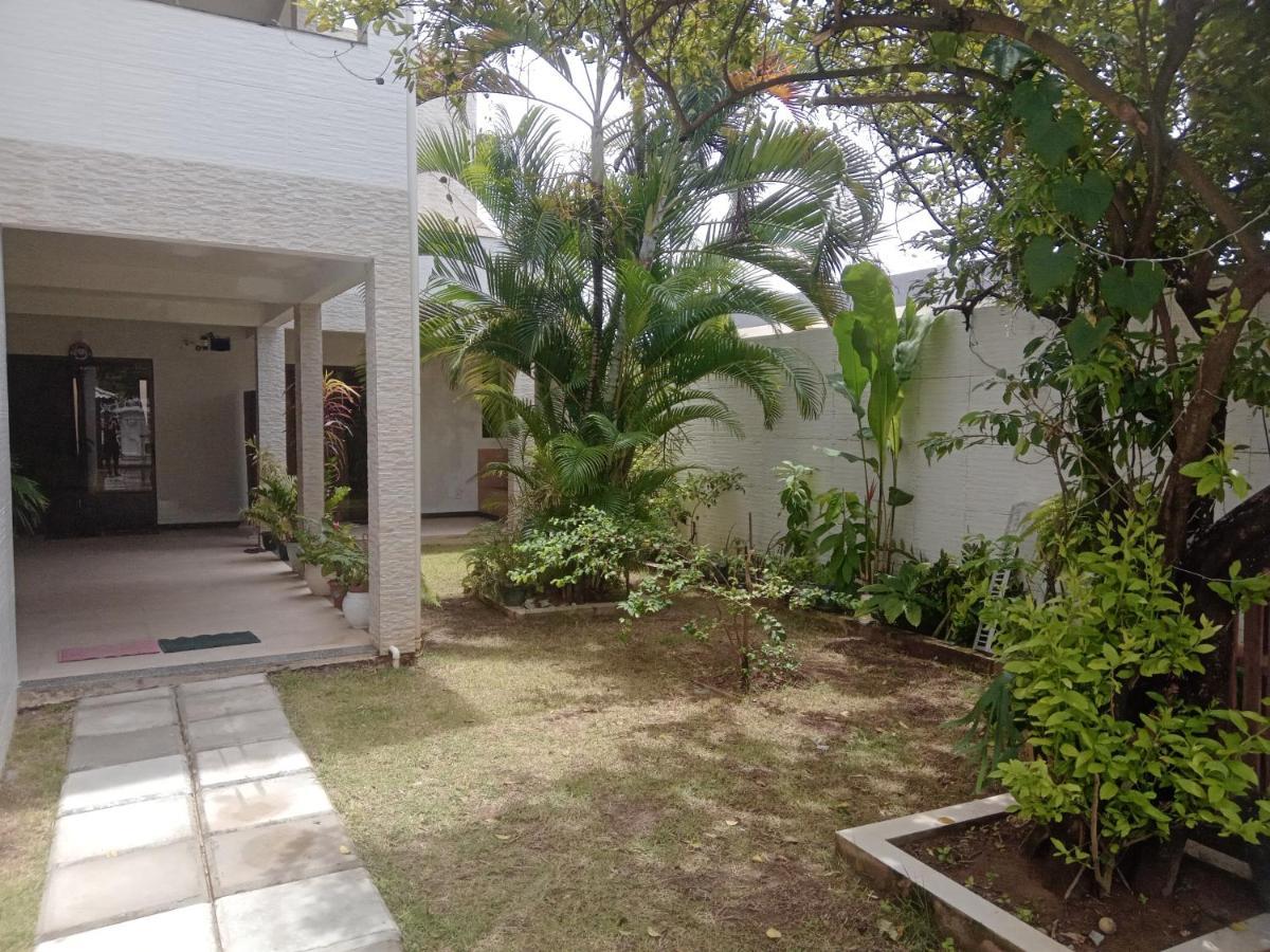 Apts E Suites Em Stella Maris Salvador Ngoại thất bức ảnh
